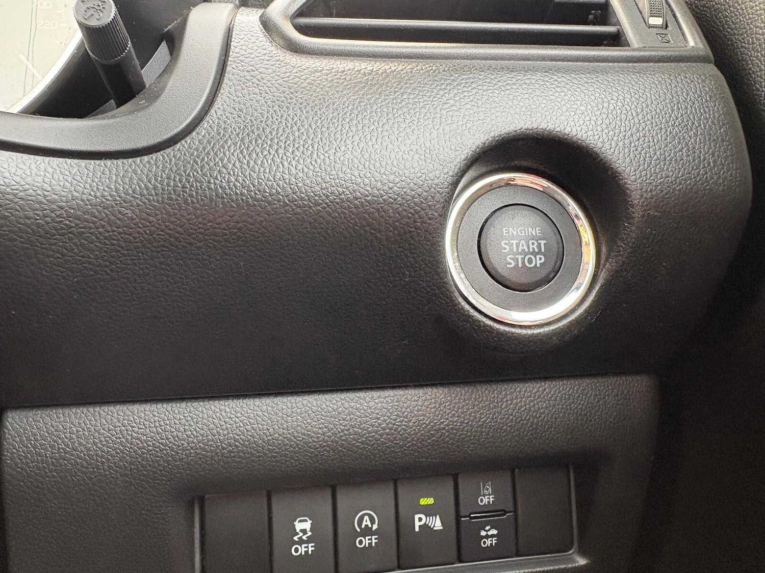 Used Suzuki Swift 2022 for sale - 77709552: Photo 17