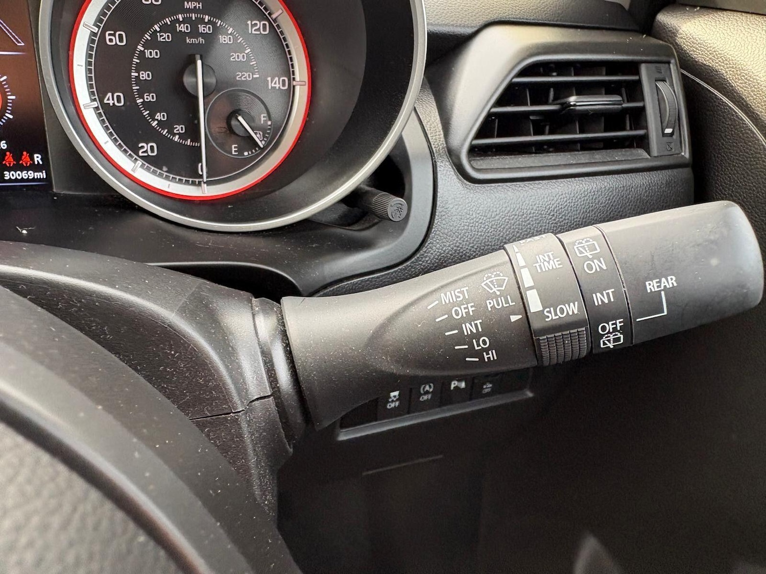 Used Suzuki Swift 2022 for sale - 77709552: Photo 24