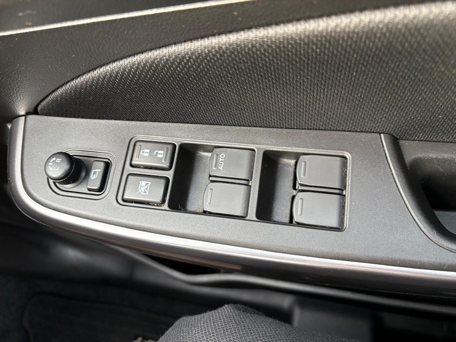 Used Suzuki Swift 2022 for sale - 77709552: Photo 26