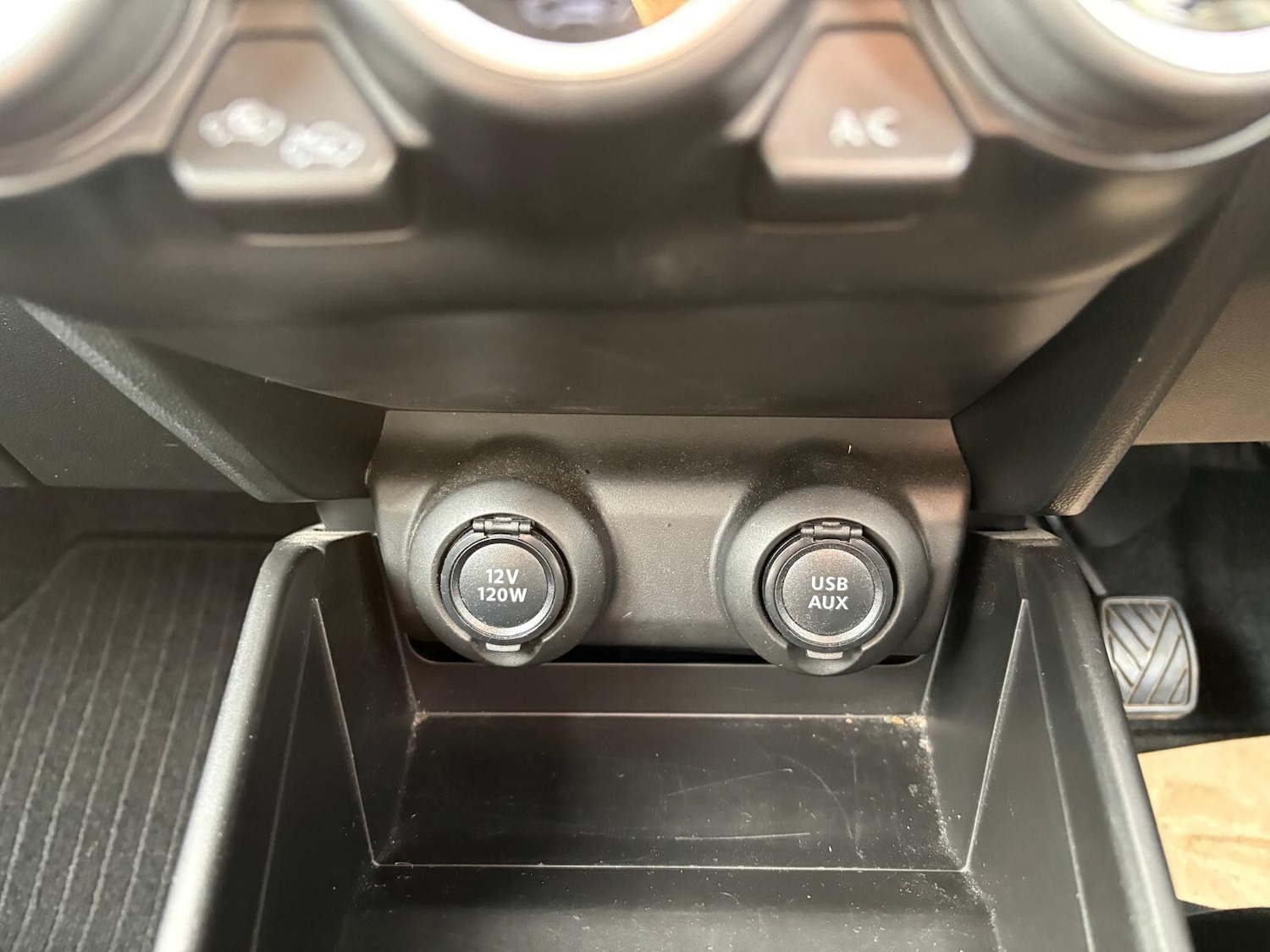 Used Suzuki Swift 2022 for sale - 77709552: Photo 43