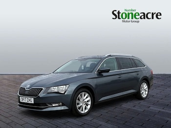 Used Skoda Superb 2017 for sale - 78319150: Photo