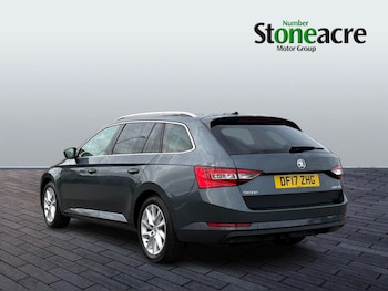 Used Skoda Superb 2017 for sale - 78319150: Photo