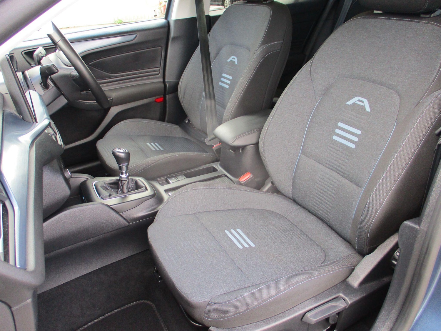 Used Ford Focus 2023 for sale - 76752386: Photo 34