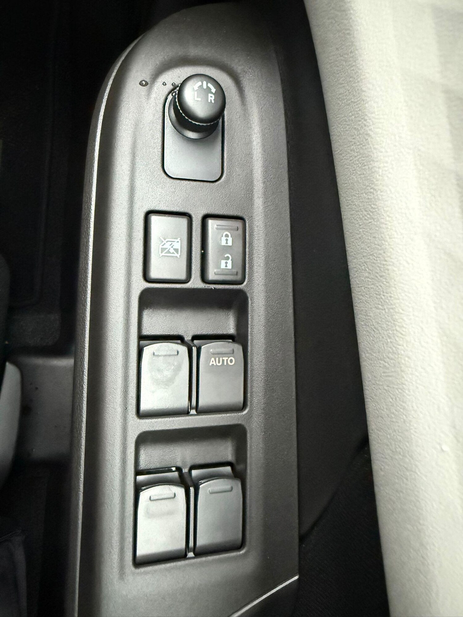 Used Suzuki Swift 2025 for sale - 77710440: Photo 22