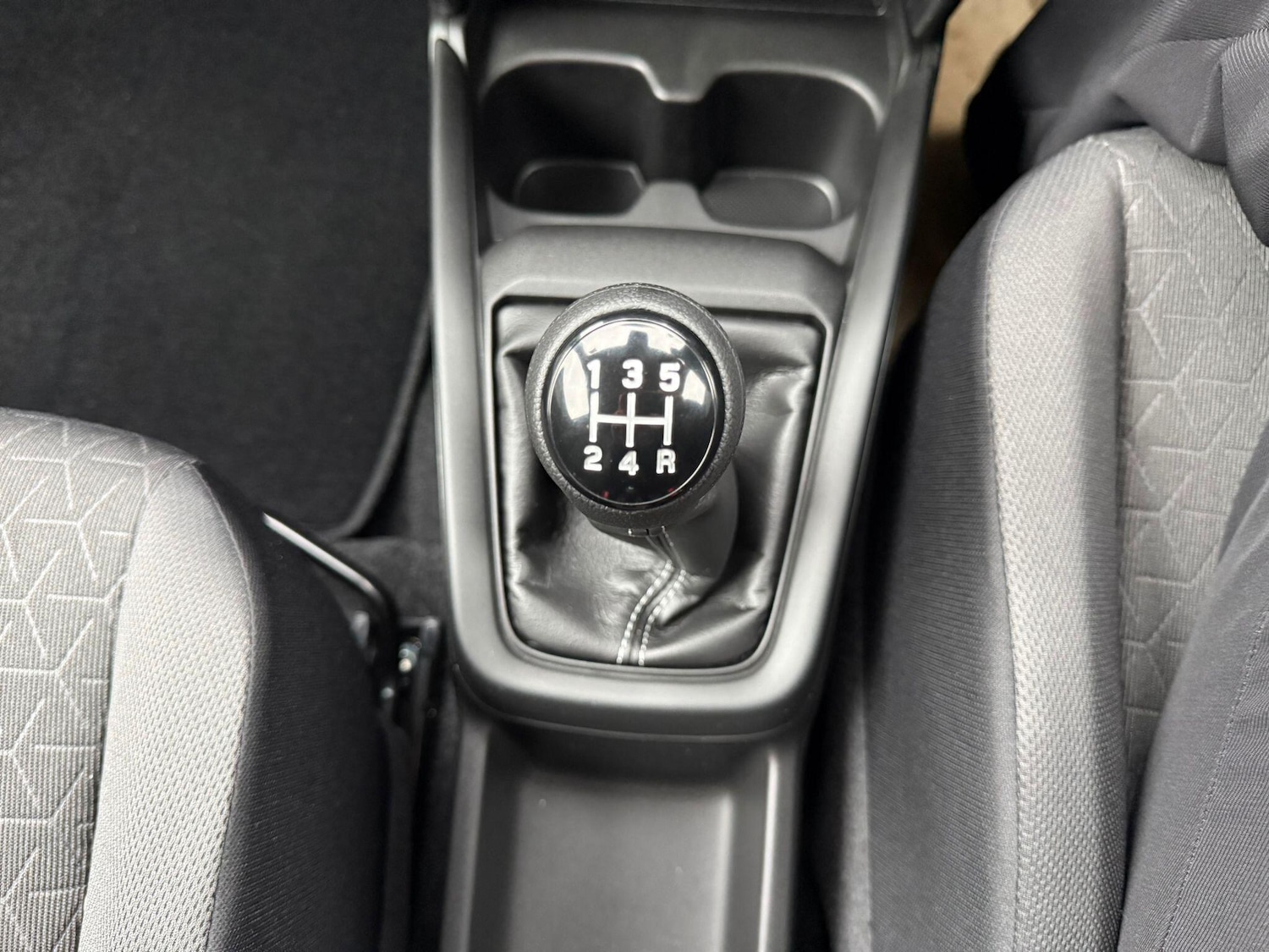 Used Suzuki Swift 2025 for sale - 77710440: Photo 9