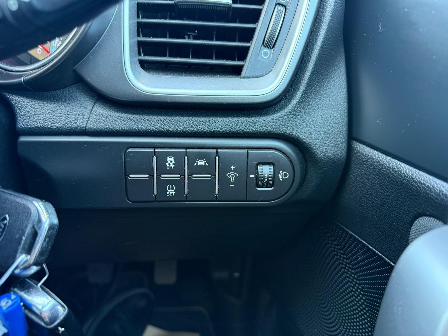 Used Kia XCeed 2020 for sale - 77940232: Photo 20