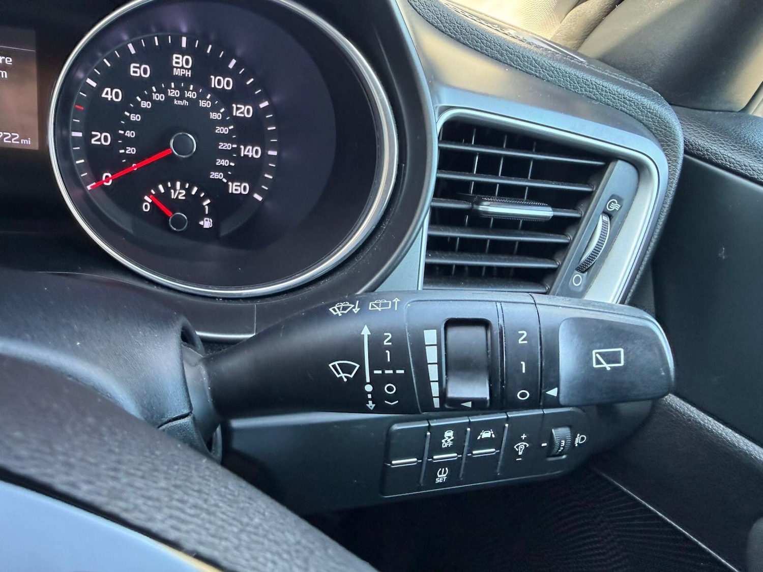 Used Kia XCeed 2020 for sale - 77940232: Photo 24