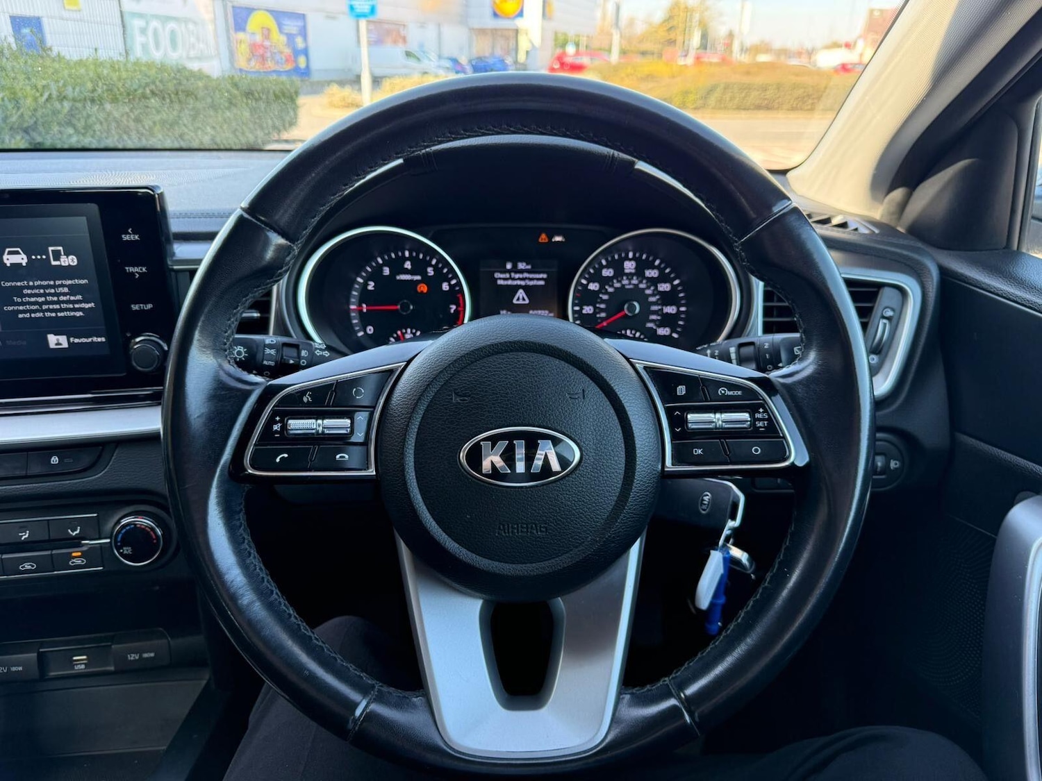 Used Kia XCeed 2020 for sale - 77940232: Photo 41
