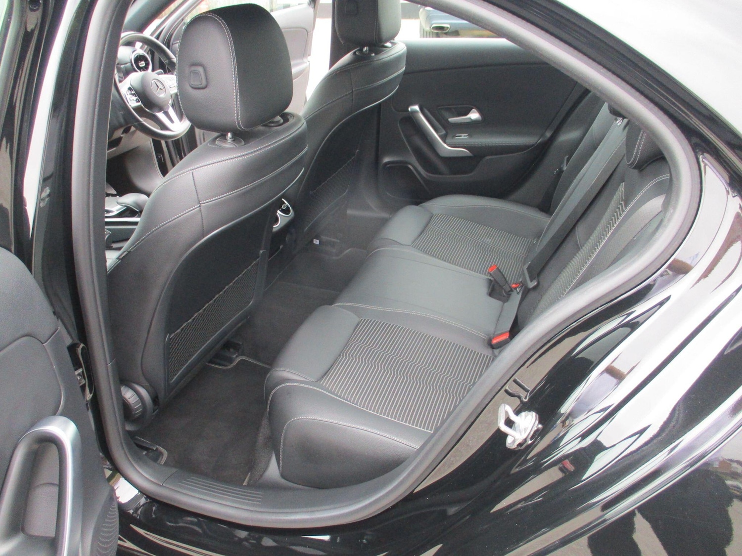 Used Mercedes-Benz A-Class 2020 for sale - 76473927: Photo 11