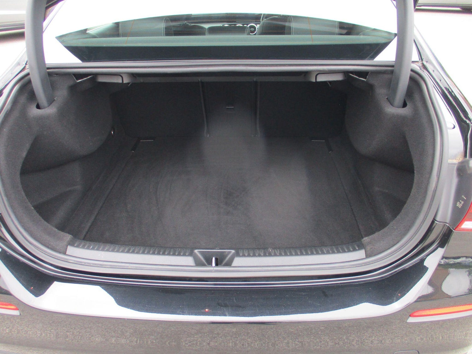 Used Mercedes-Benz A-Class 2020 for sale - 76473927: Photo 32