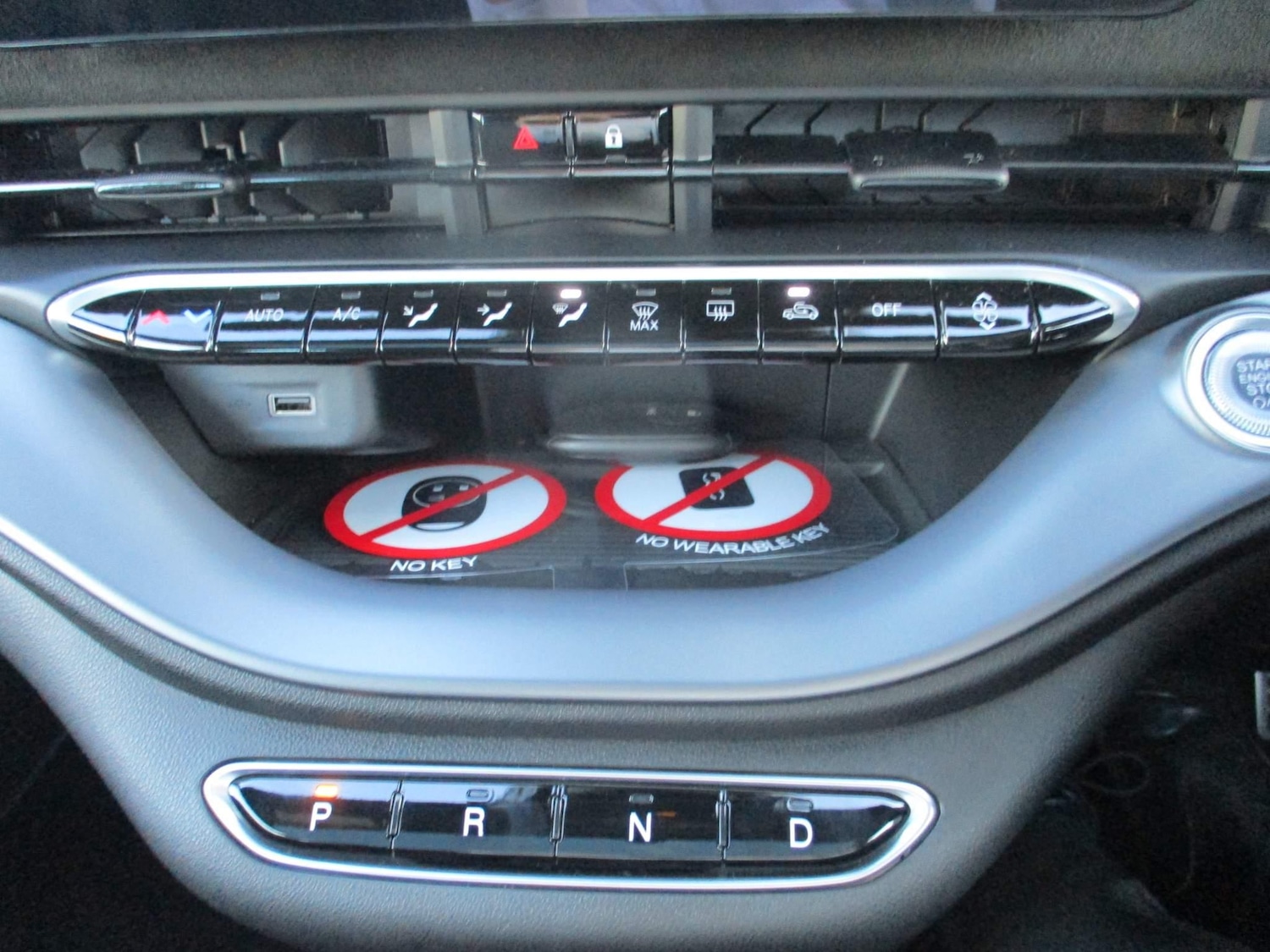 Used Abarth 500 2024 for sale - 76936341: Photo 18