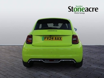 Used Abarth 500 2024 for sale - 76936341: Photo