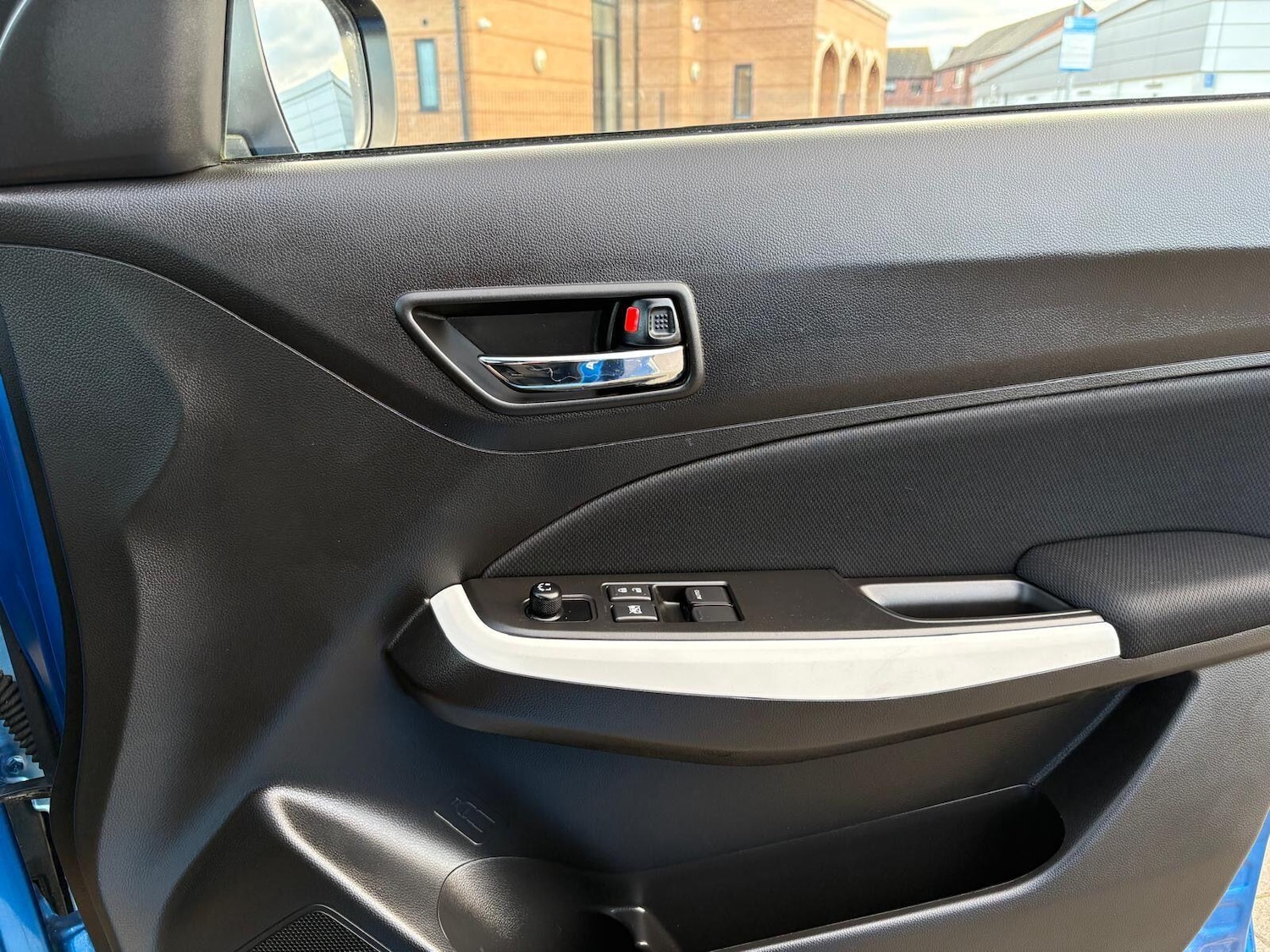 Used Suzuki Swift 2023 for sale - 78203698: Photo 26