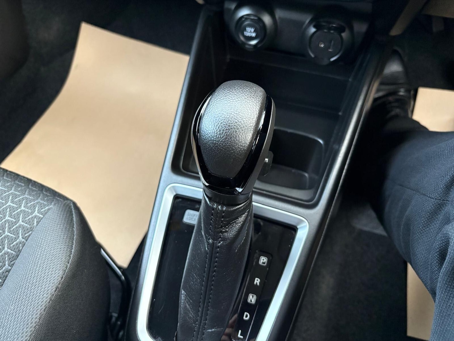 Used Suzuki Swift 2023 for sale - 78203698: Photo 9