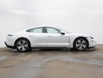 Used Porsche Taycan 2021 for sale - 75589121: Photo
