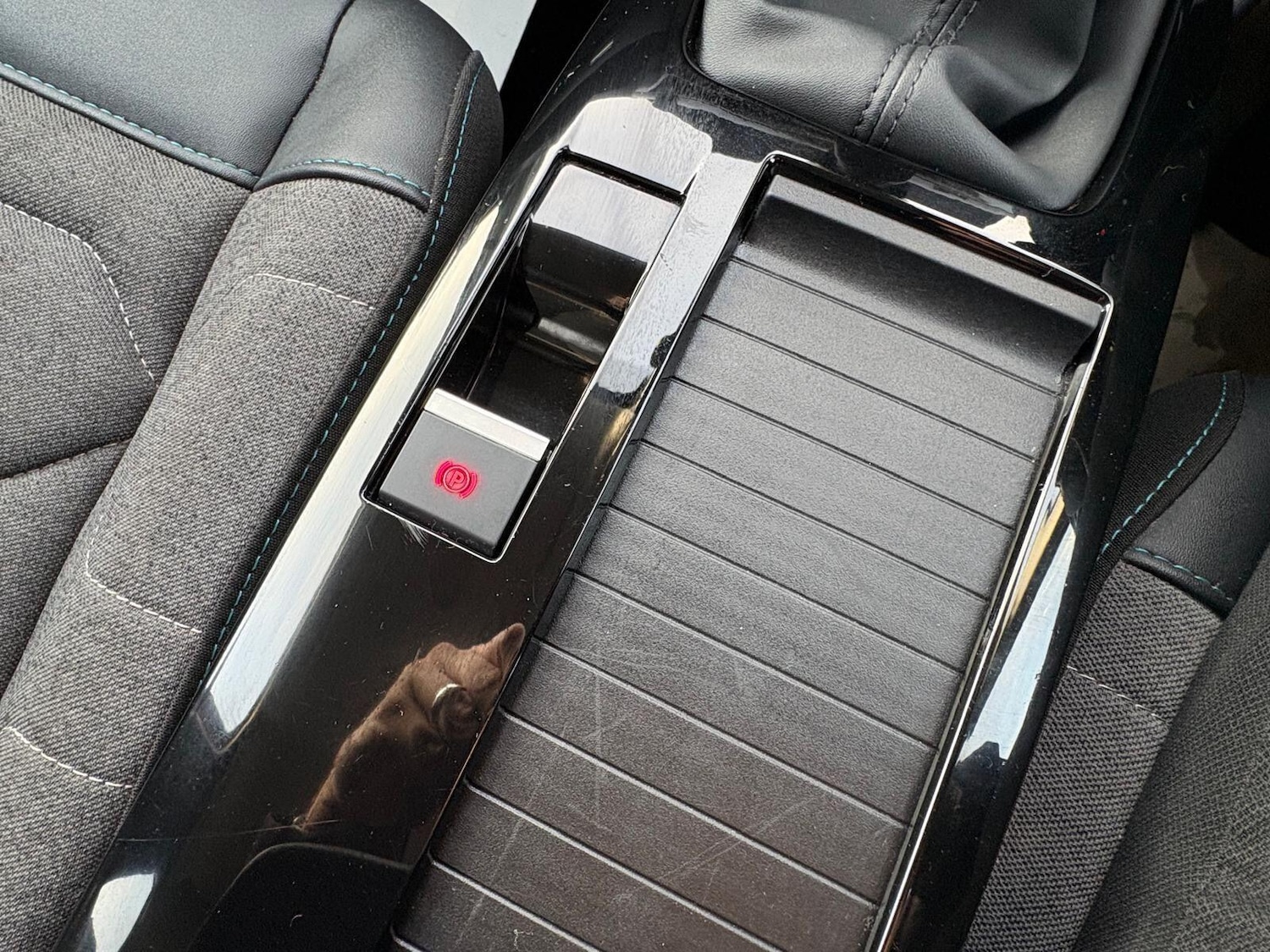 Used Citroen C4 2022 for sale - 76886174: Photo 11