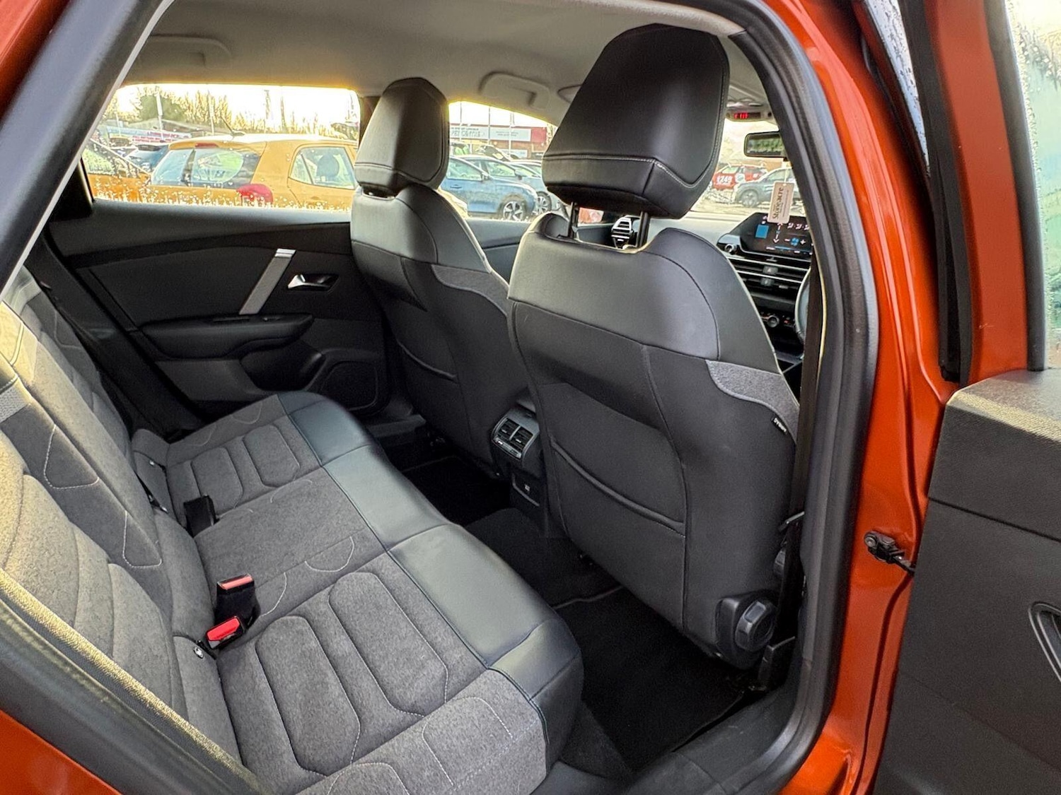 Used Citroen C4 2022 for sale - 76886174: Photo 15