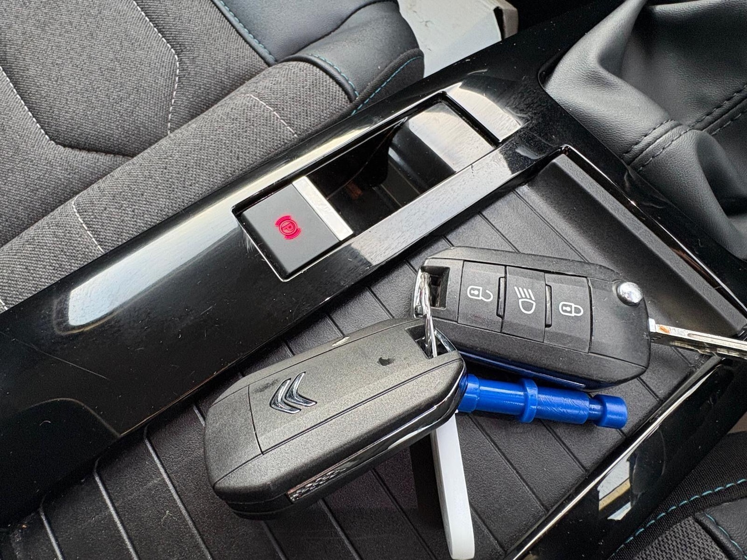 Used Citroen C4 2022 for sale - 76886174: Photo 41