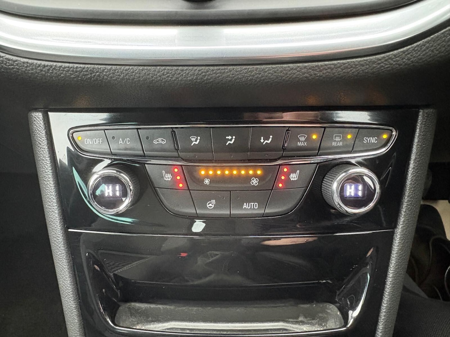 Used Vauxhall Astra 2021 for sale - 76976341: Photo 34