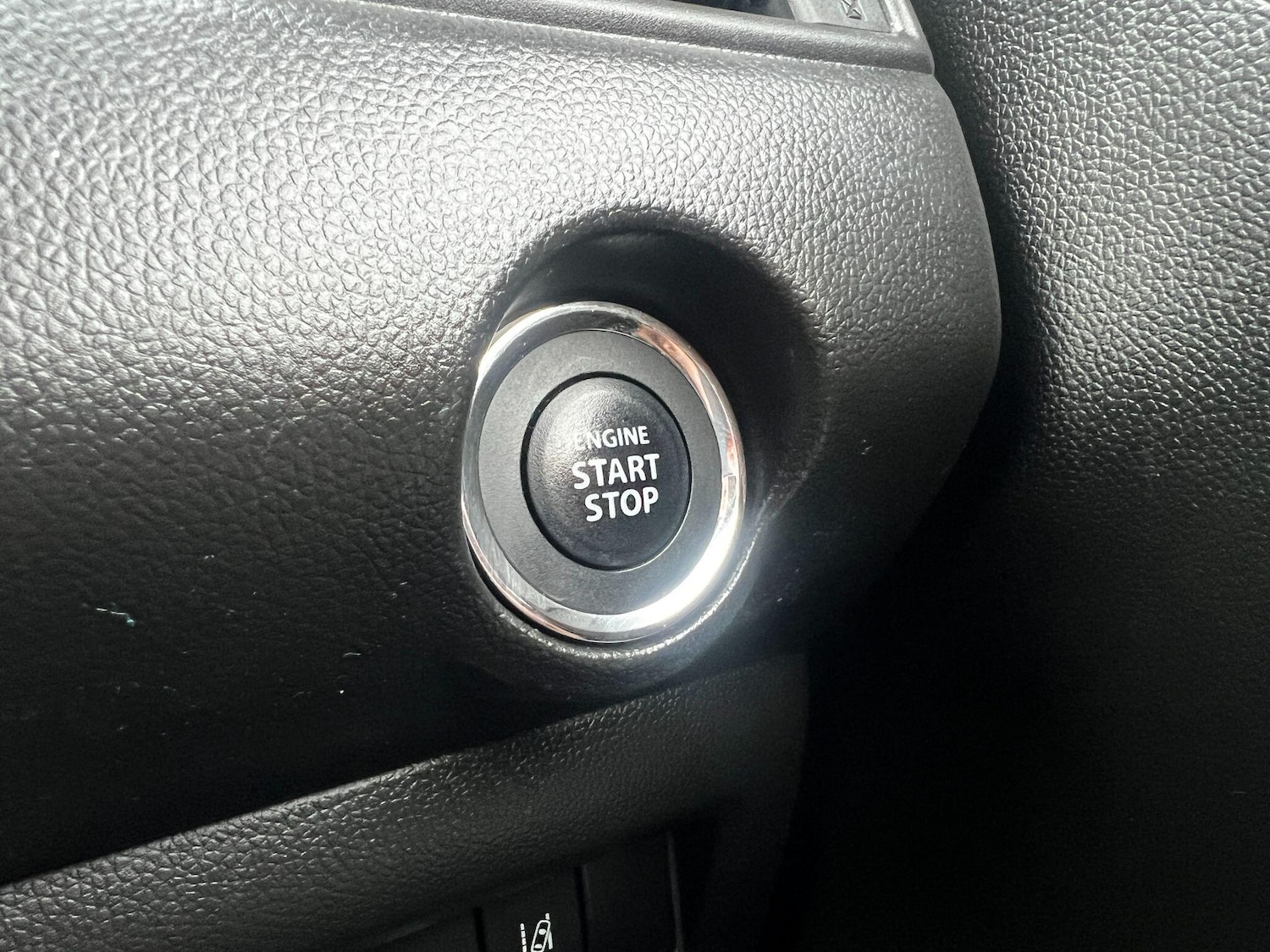 Used Suzuki Swift 2018 for sale - 76715244: Photo 16