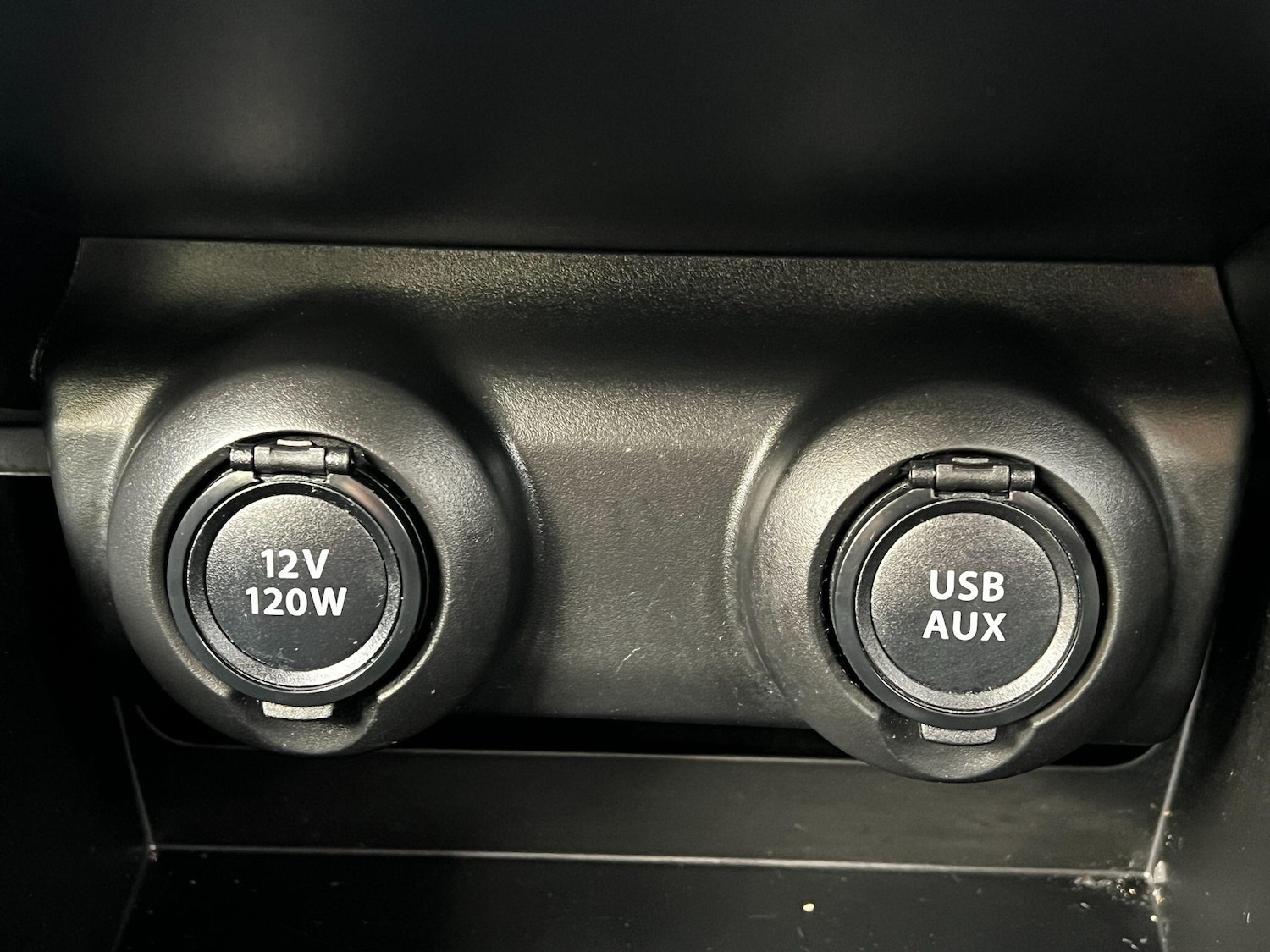 Used Suzuki Swift 2018 for sale - 76715244: Photo 21