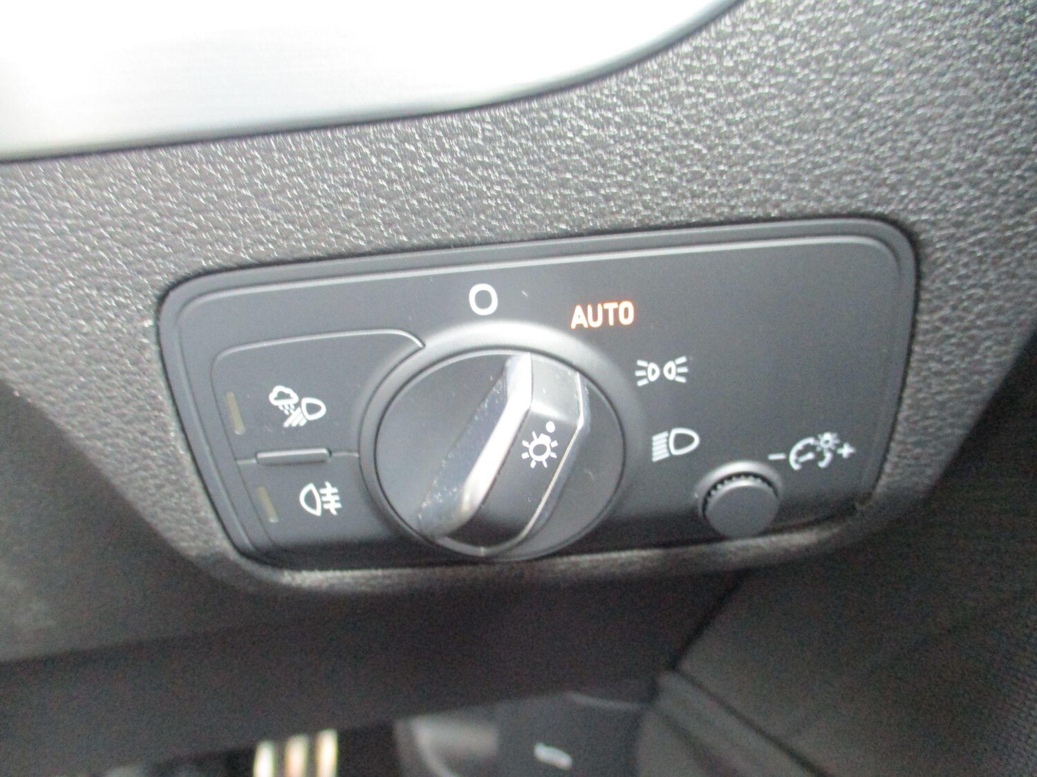 Used Audi Q2 2021 for sale - 76561950: Photo 17