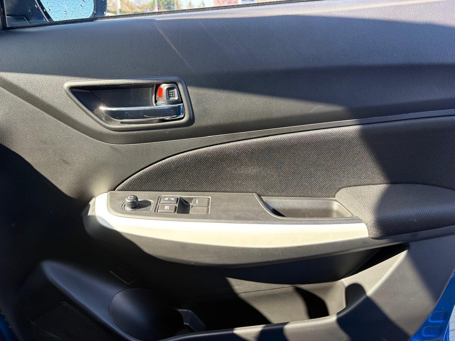 Used Suzuki Swift 2023 for sale - 77939384: Photo 27