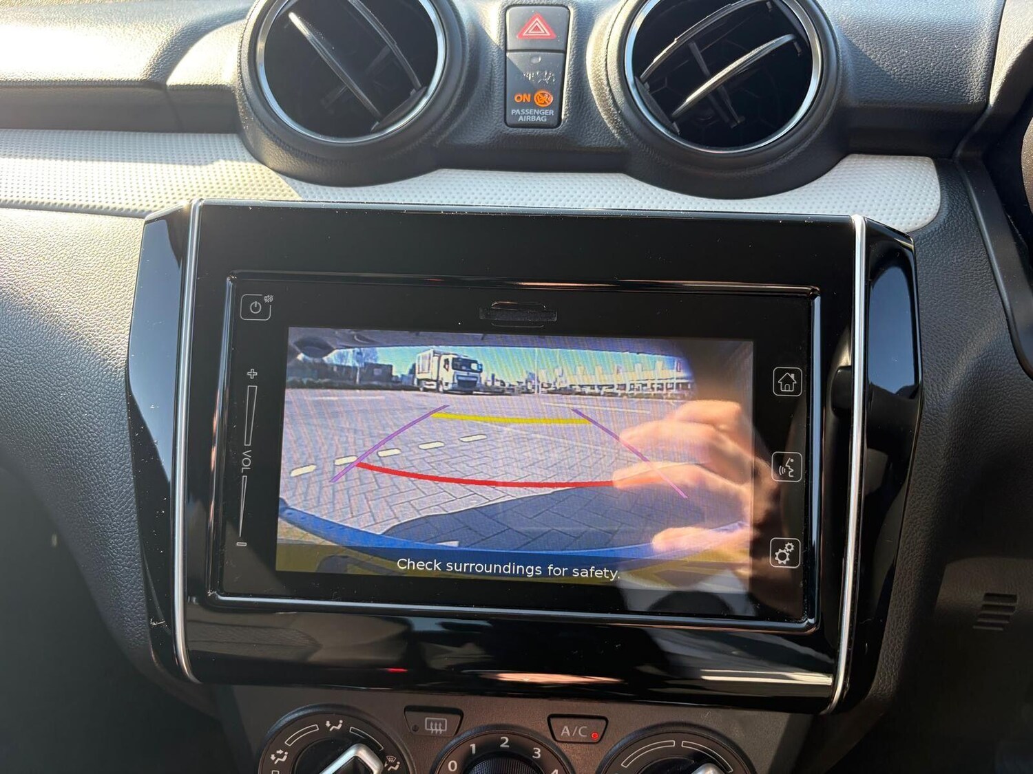 Used Suzuki Swift 2023 for sale - 77939384: Photo 35