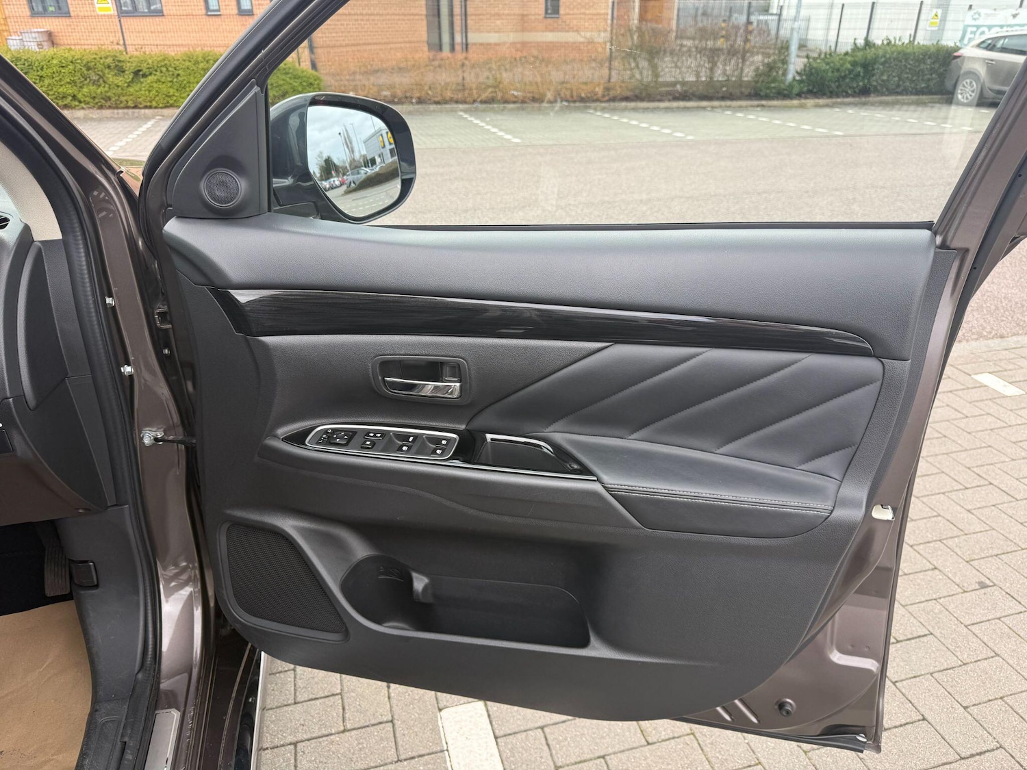 Used Mitsubishi Outlander 2016 for sale - 77958332: Photo 17