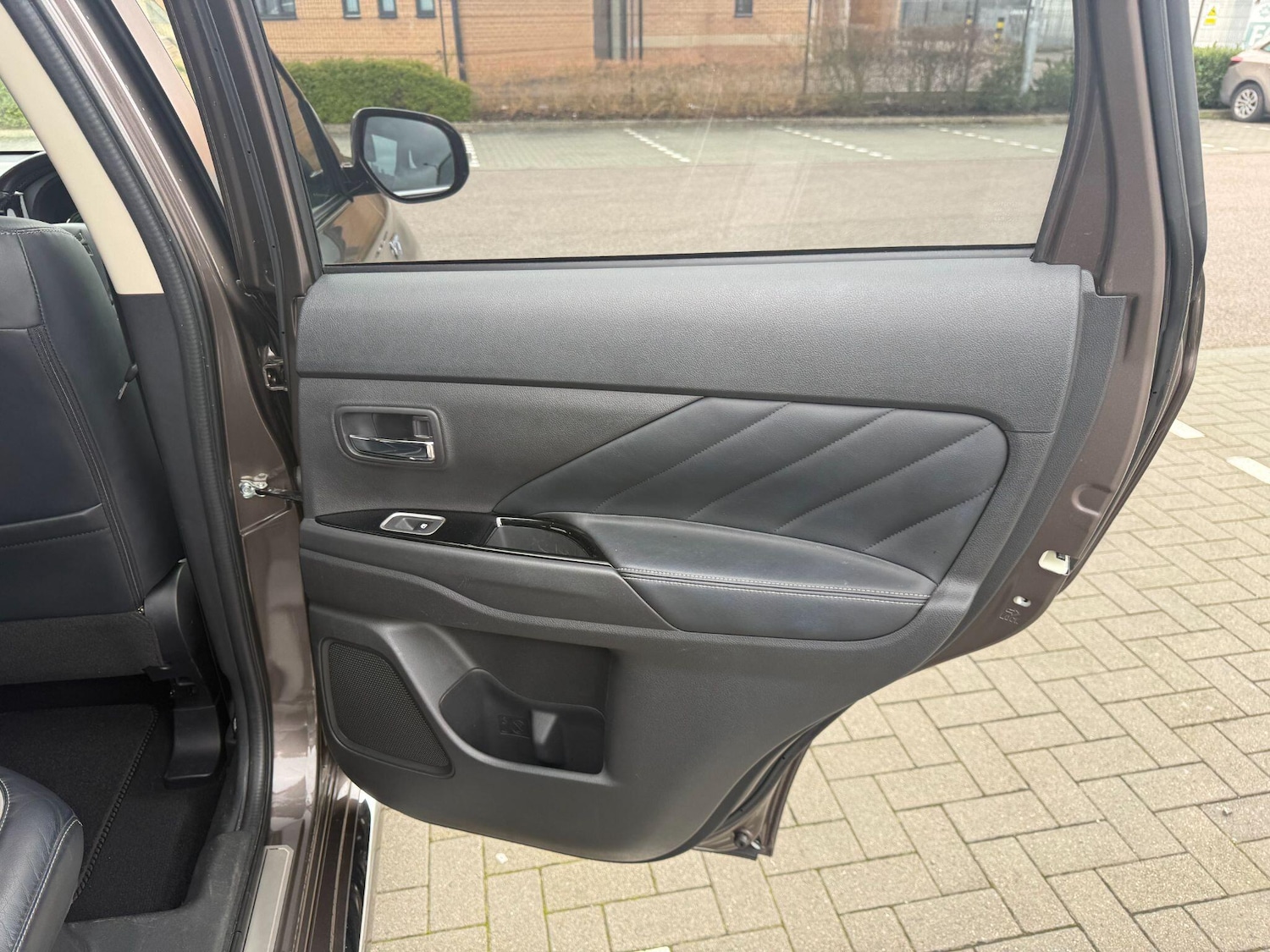 Used Mitsubishi Outlander 2016 for sale - 77958332: Photo 20