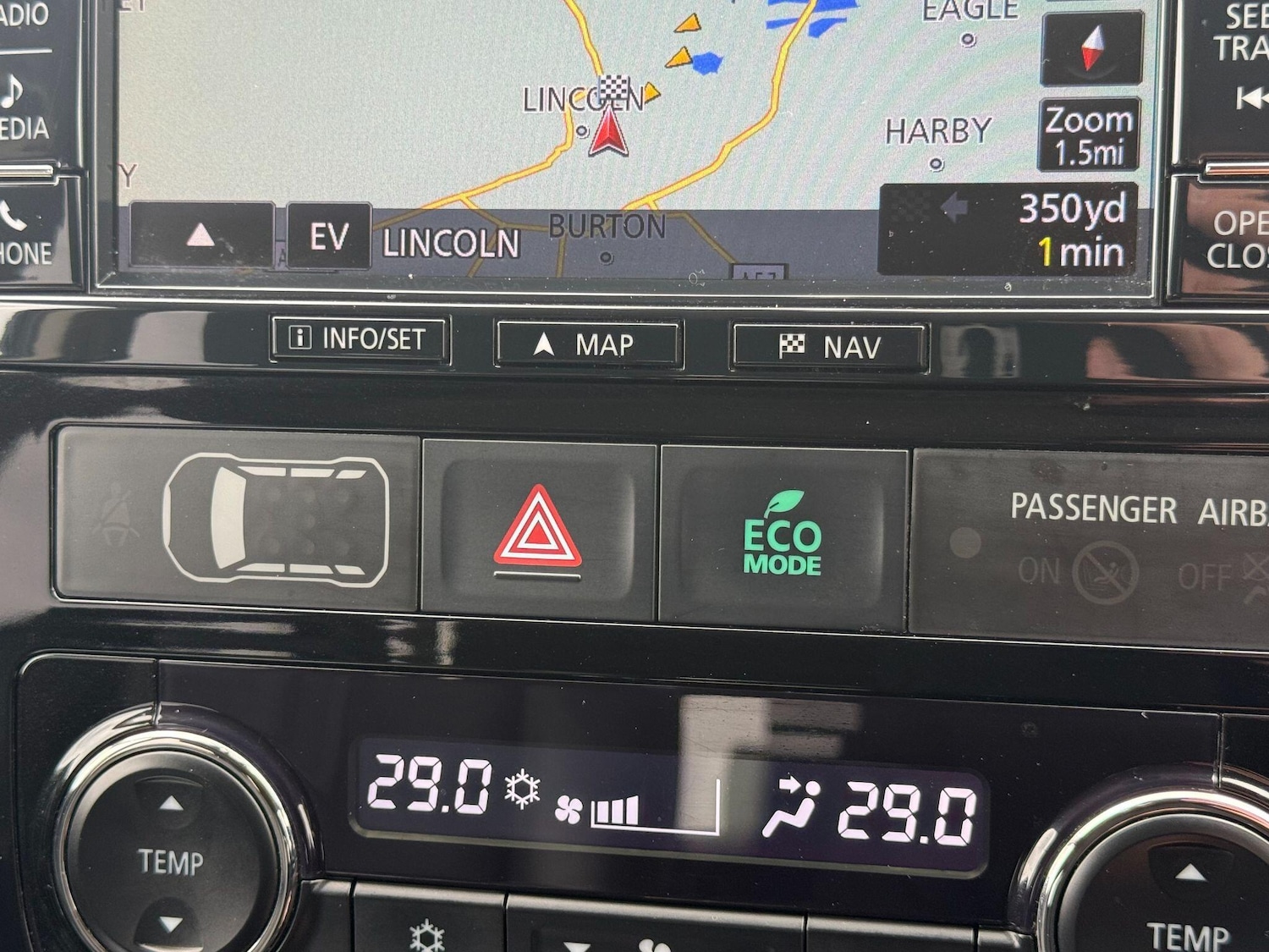 Used Mitsubishi Outlander 2016 for sale - 77958332: Photo 48