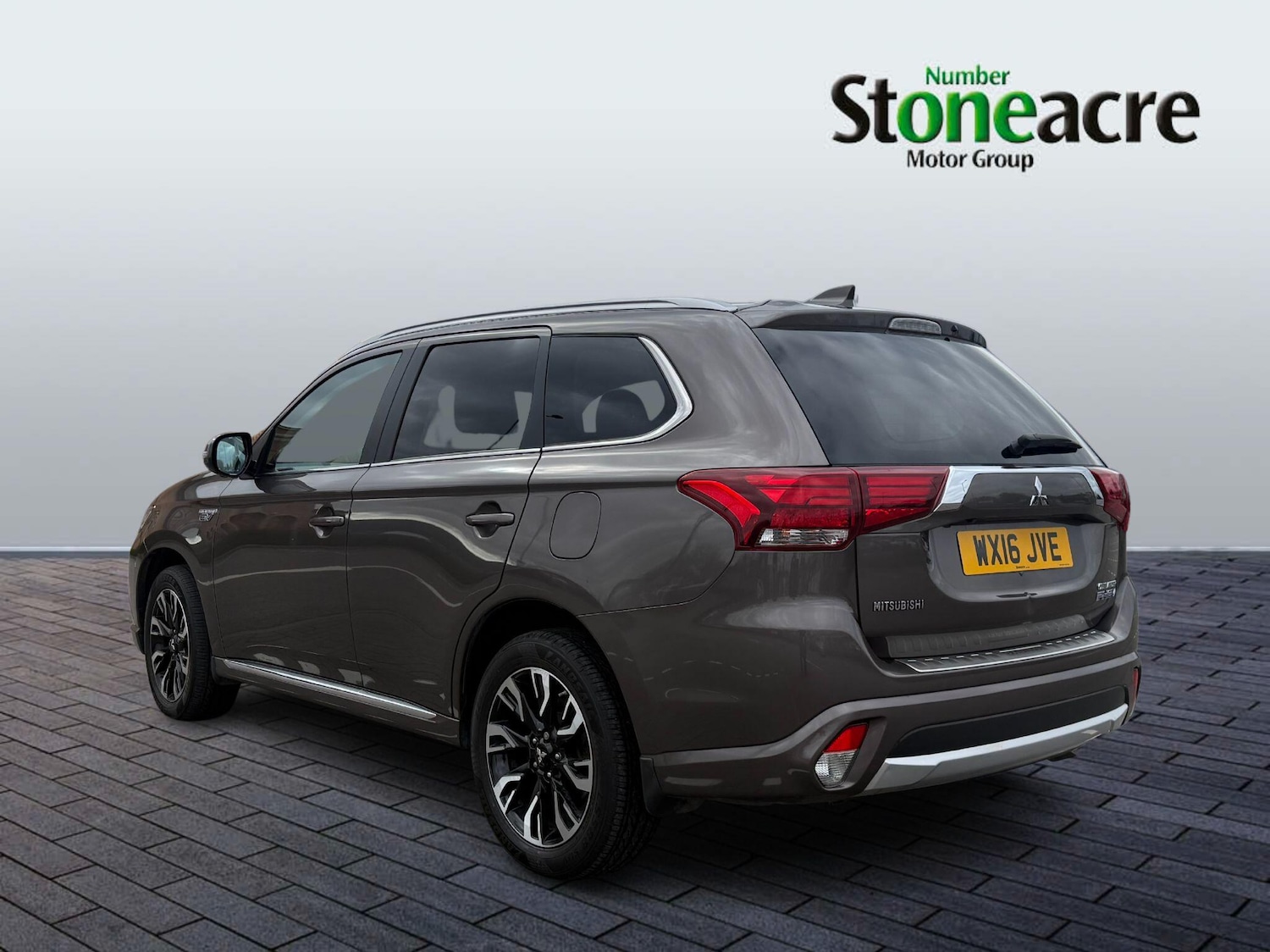 Used Mitsubishi Outlander 2016 for sale - 77958332: Photo 5