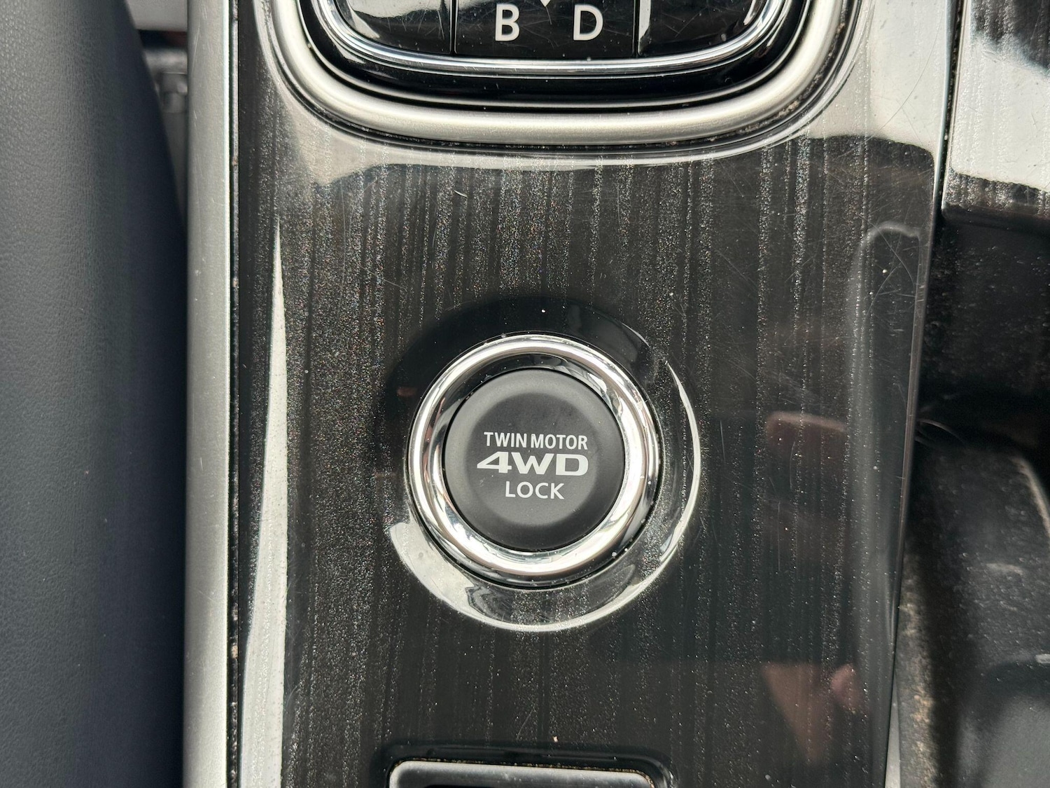 Used Mitsubishi Outlander 2016 for sale - 77958332: Photo 53