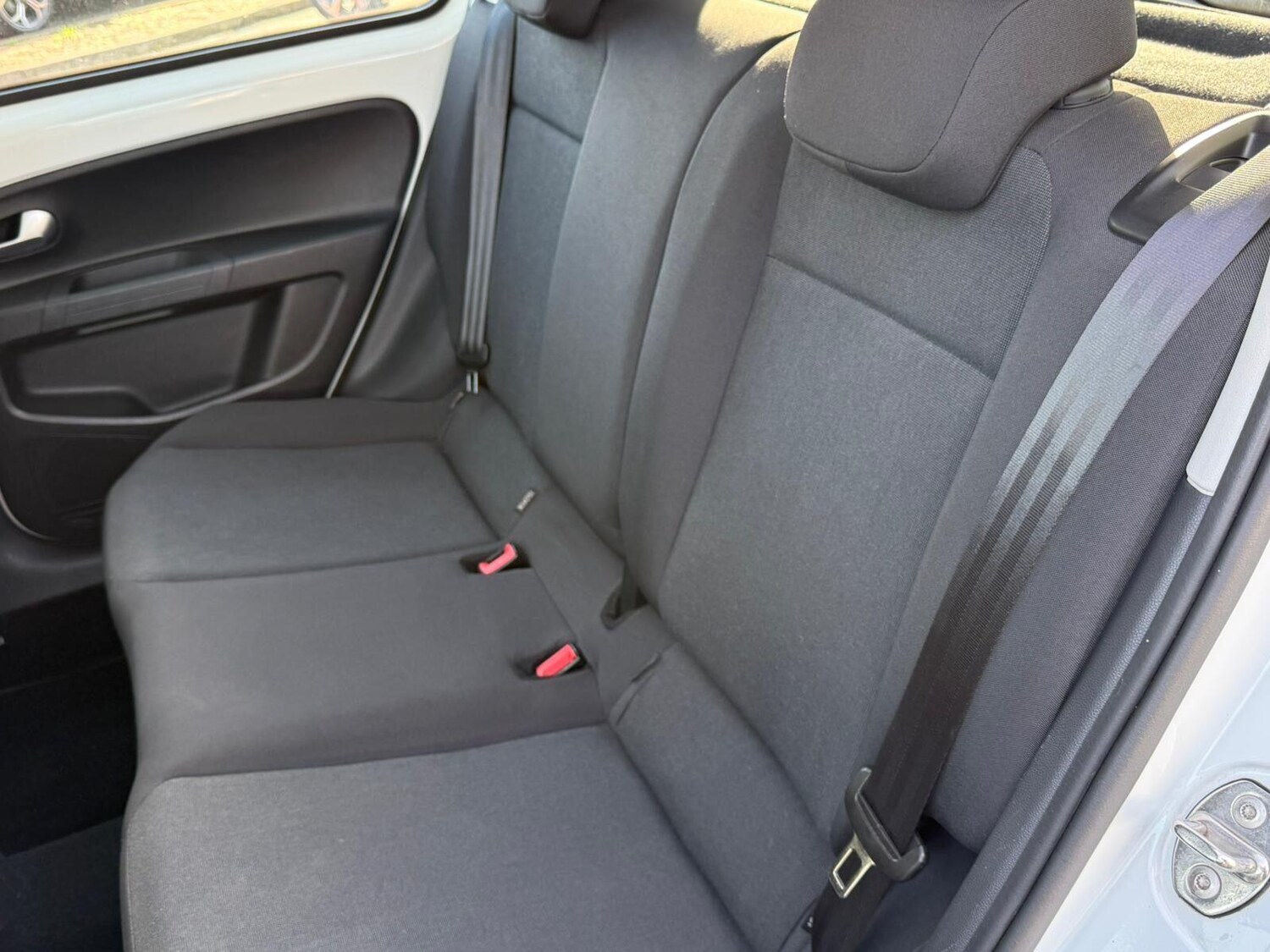 Used Volkswagen up! 2018 for sale - 76608217: Photo 15