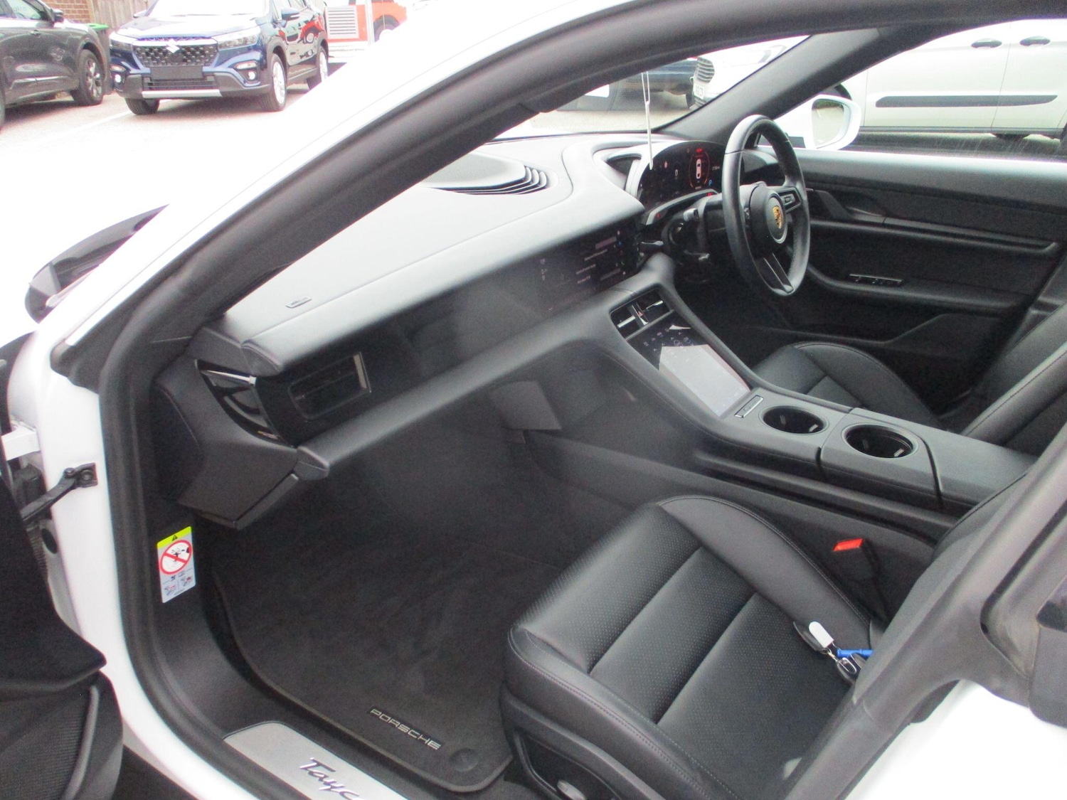 Used Porsche Taycan for sale - 76728945: Photo 20