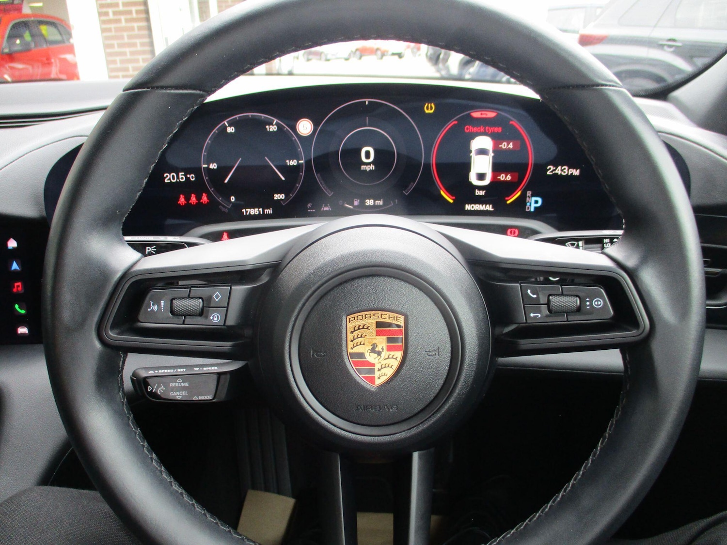 Used Porsche Taycan for sale - 76728945: Photo 26