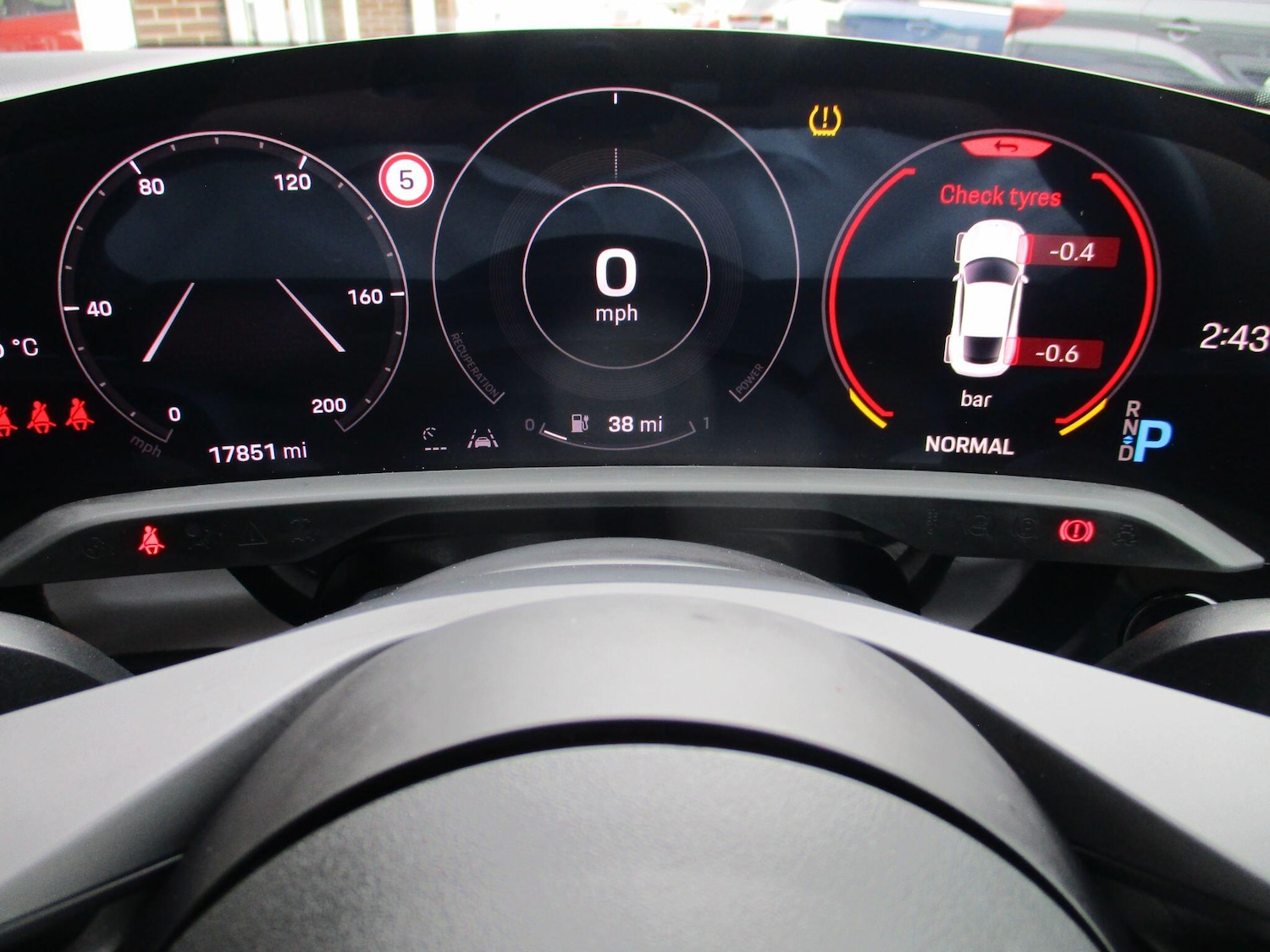 Used Porsche Taycan for sale - 76728945: Photo 27