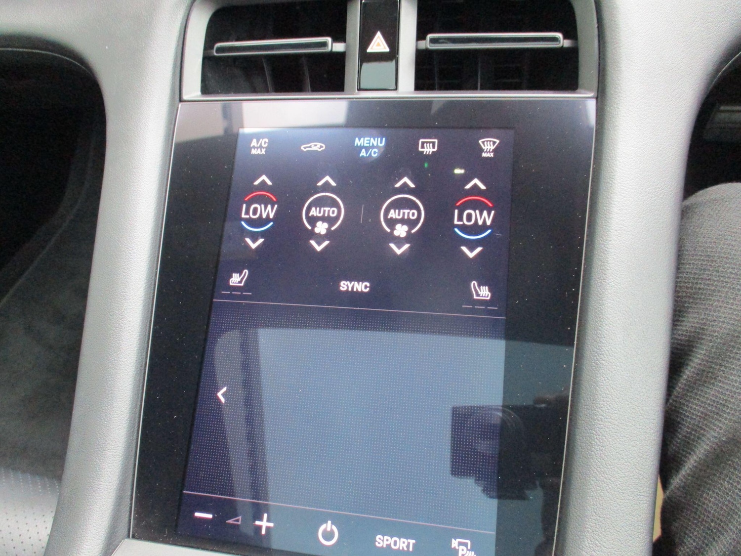 Used Porsche Taycan for sale - 76728945: Photo 45