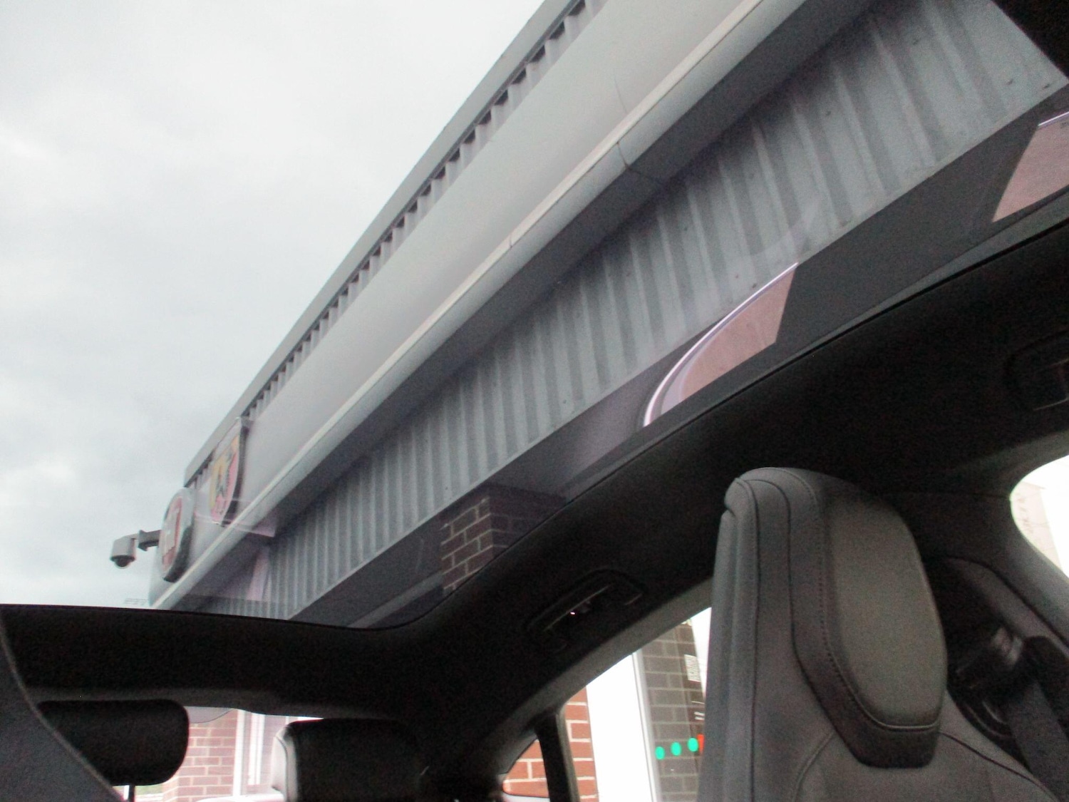 Used Porsche Taycan for sale - 76728945: Photo 48