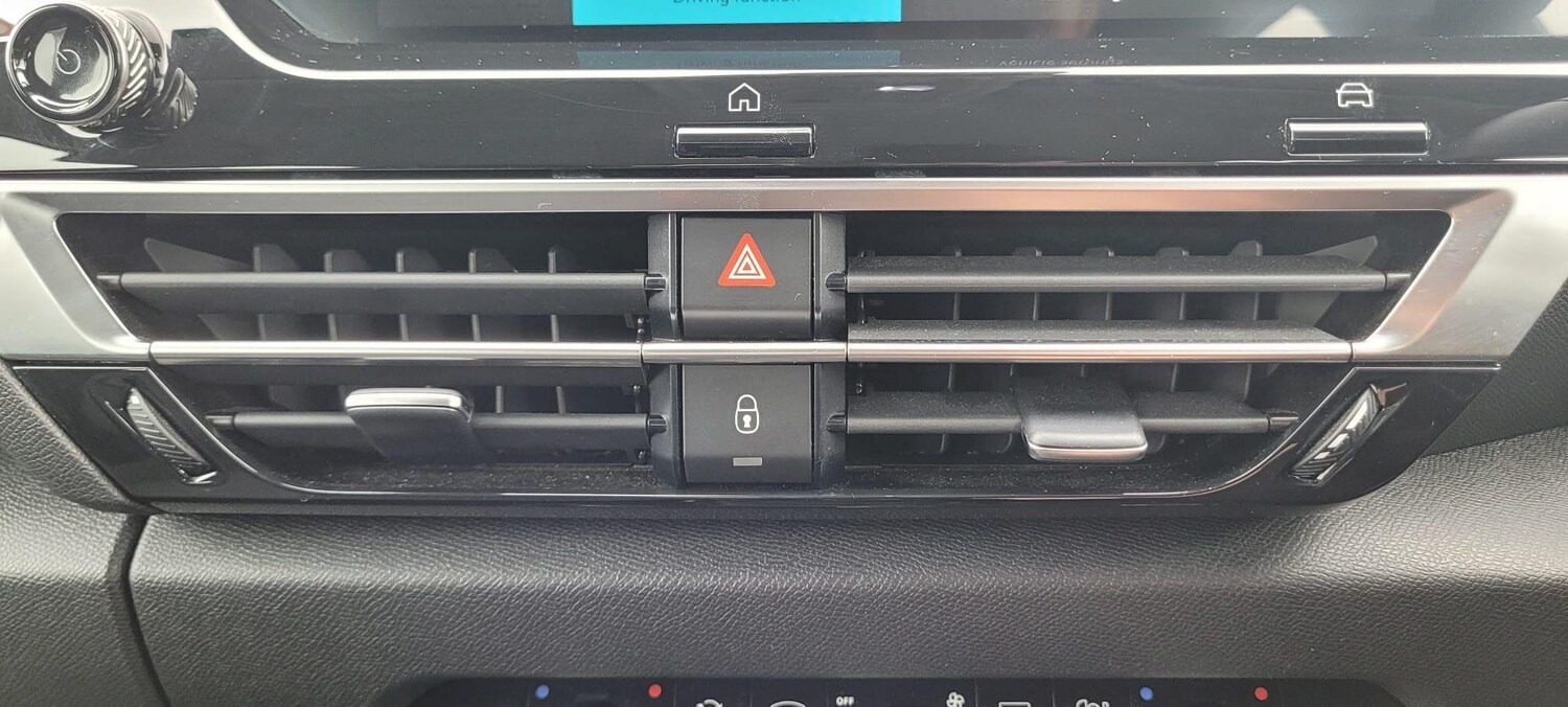 Used Citroen C4 2023 for sale - 76398352: Photo 32