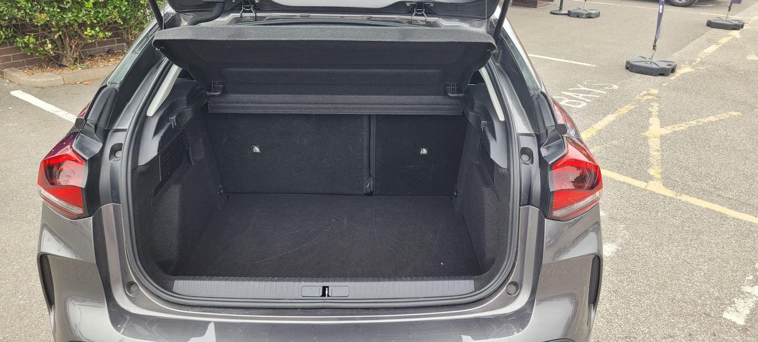 Used Citroen C4 2023 for sale - 76398352: Photo 33