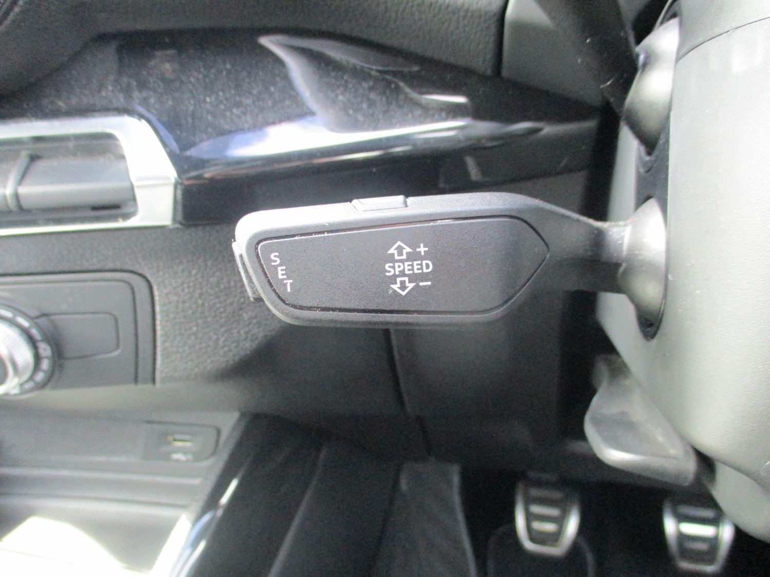 Vehicle 33