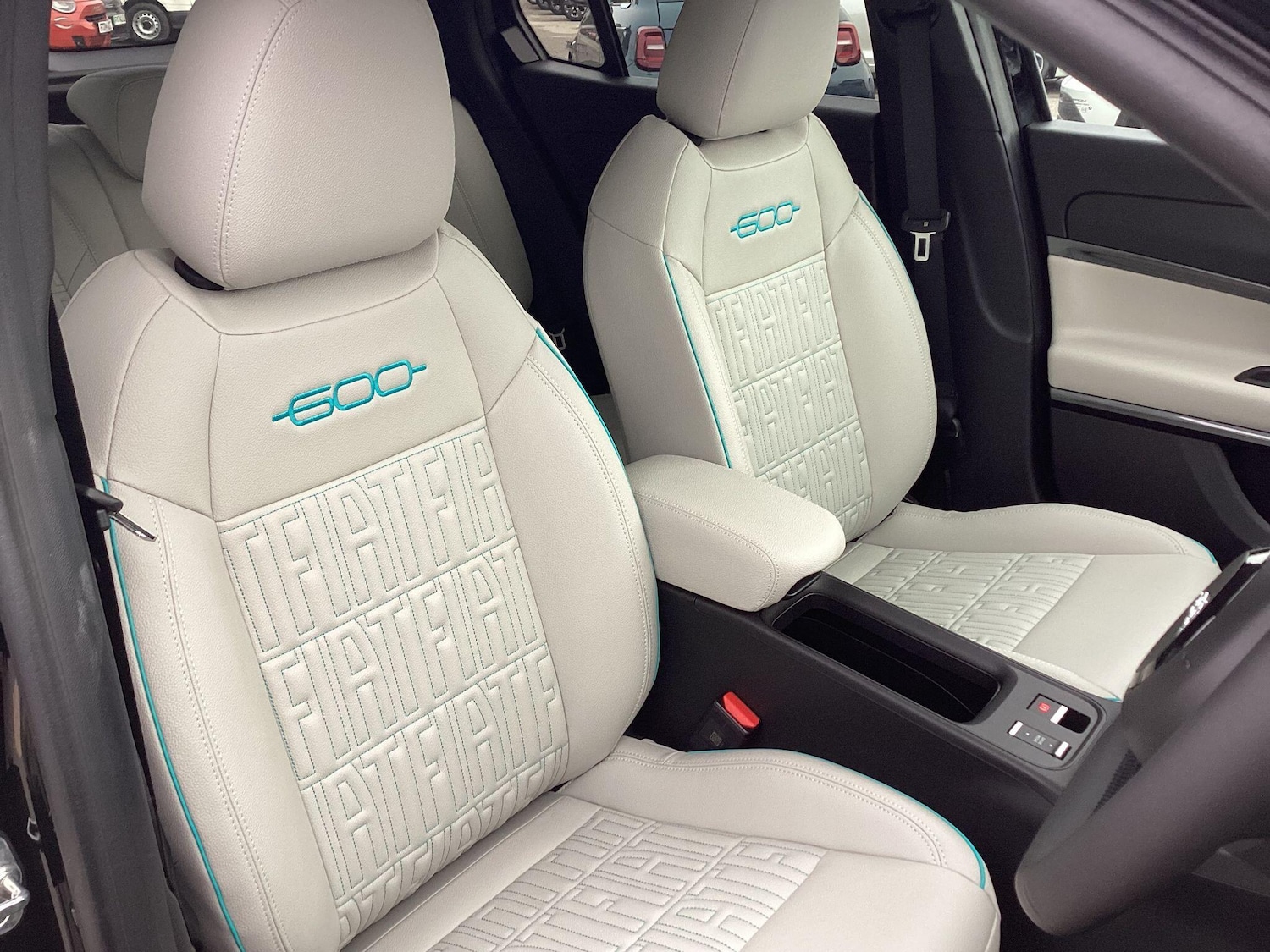 Used Fiat 600 2025 for sale - 76936121: Photo 12