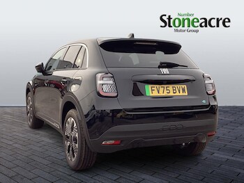 Used Fiat 600 2025 for sale - 76936121: Photo