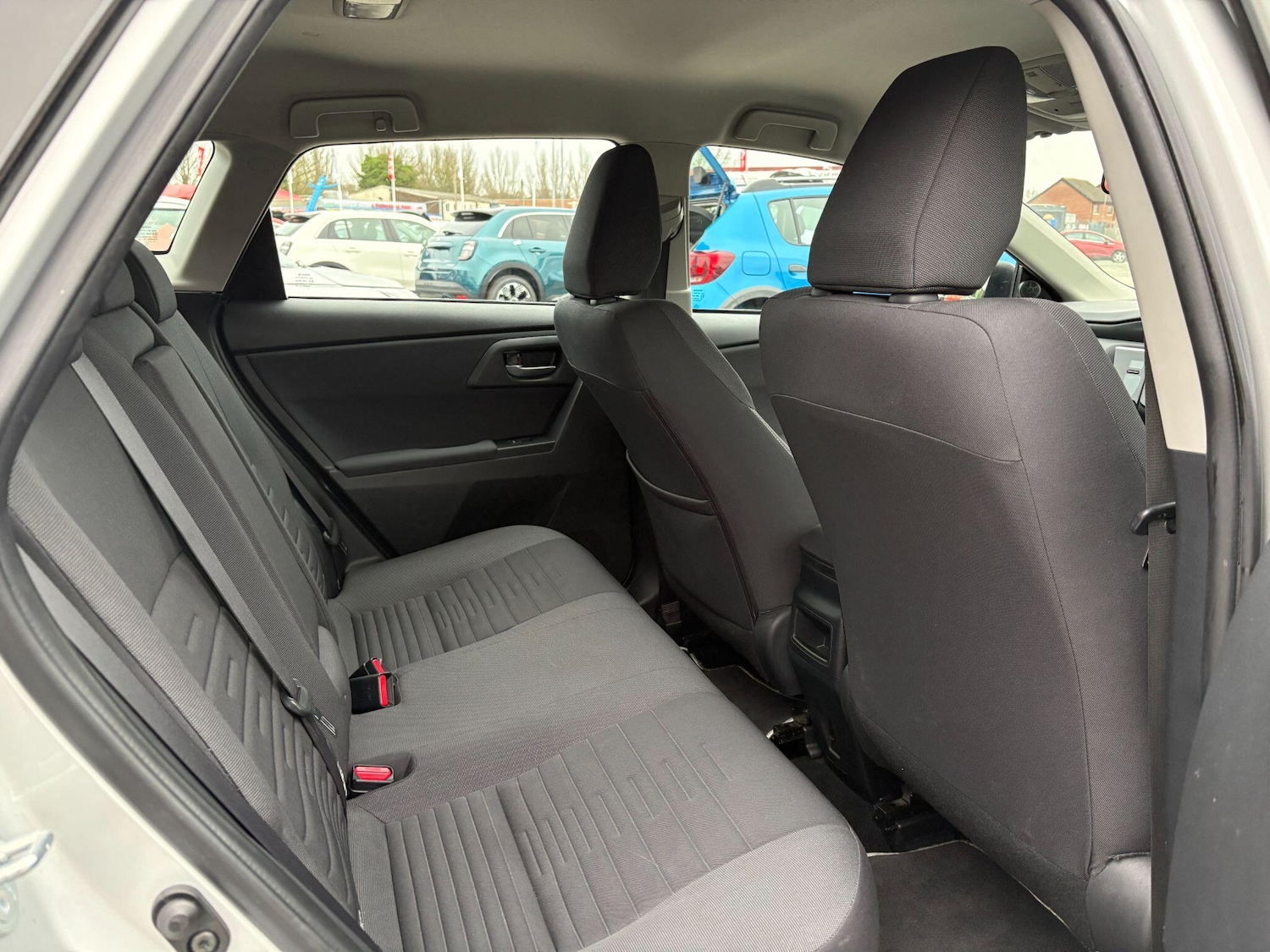 Used Toyota Auris 2017 for sale - 77091260: Photo 11