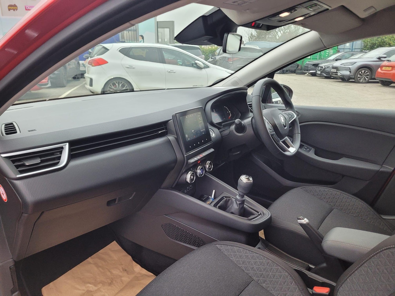 Used Renault Clio 2023 for sale - 77454733: Photo 11