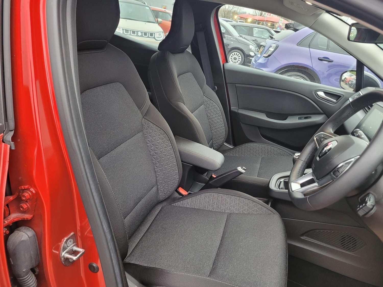 Used Renault Clio 2023 for sale - 77454733: Photo 13