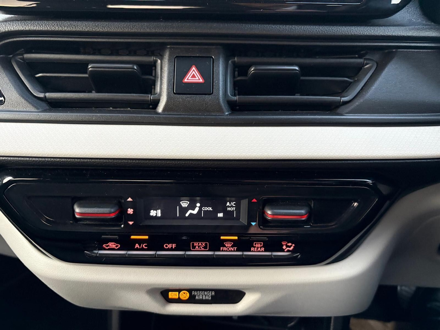 Used Suzuki Swift 2024 for sale - 77330909: Photo 36