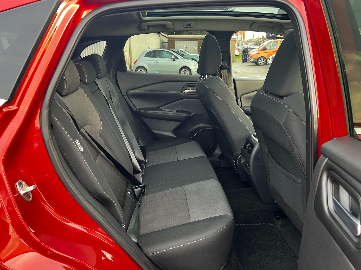 Used Nissan Qashqai for sale - 76728793: Photo 14