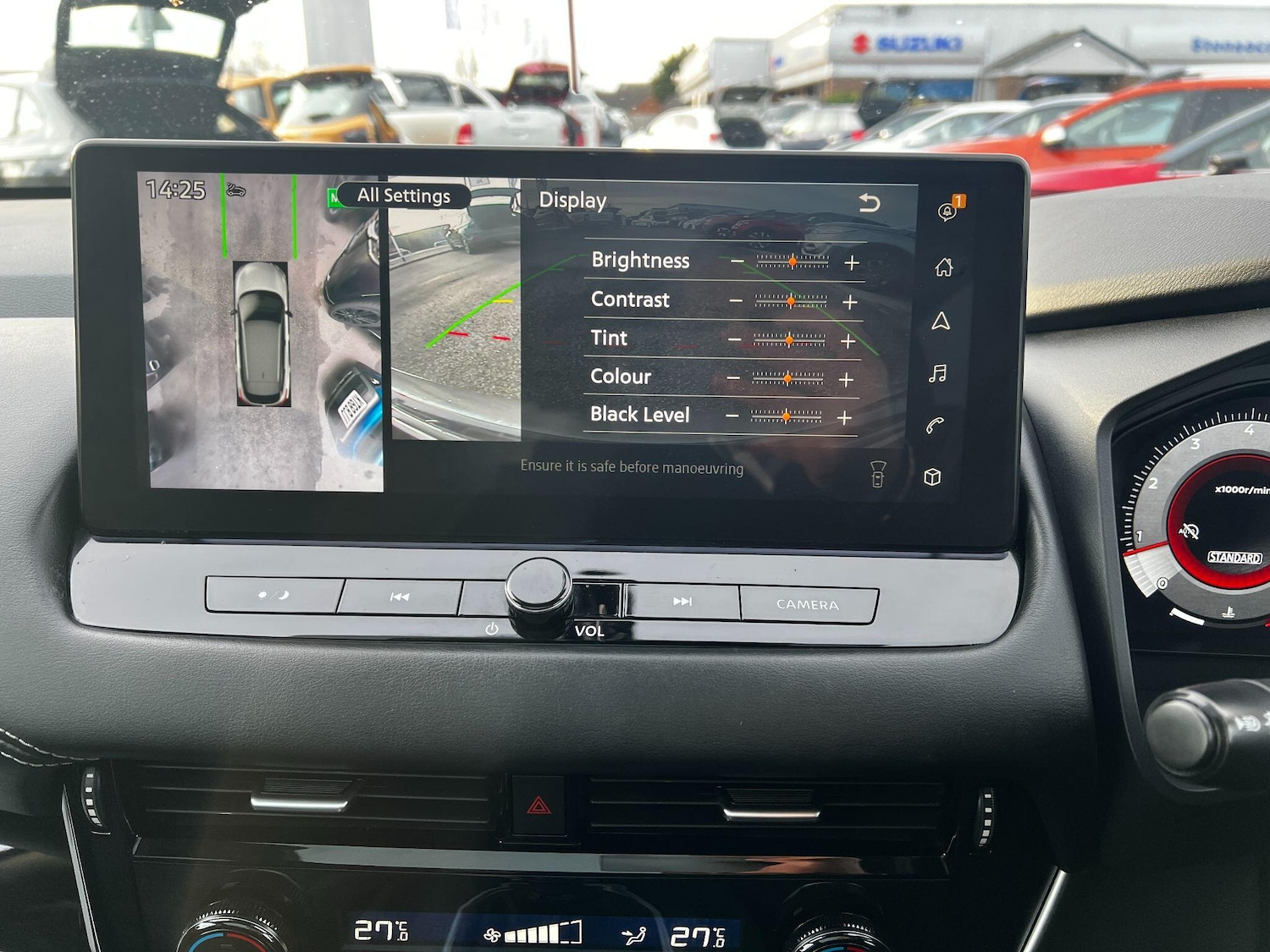 Used Nissan Qashqai for sale - 76728793: Photo 31